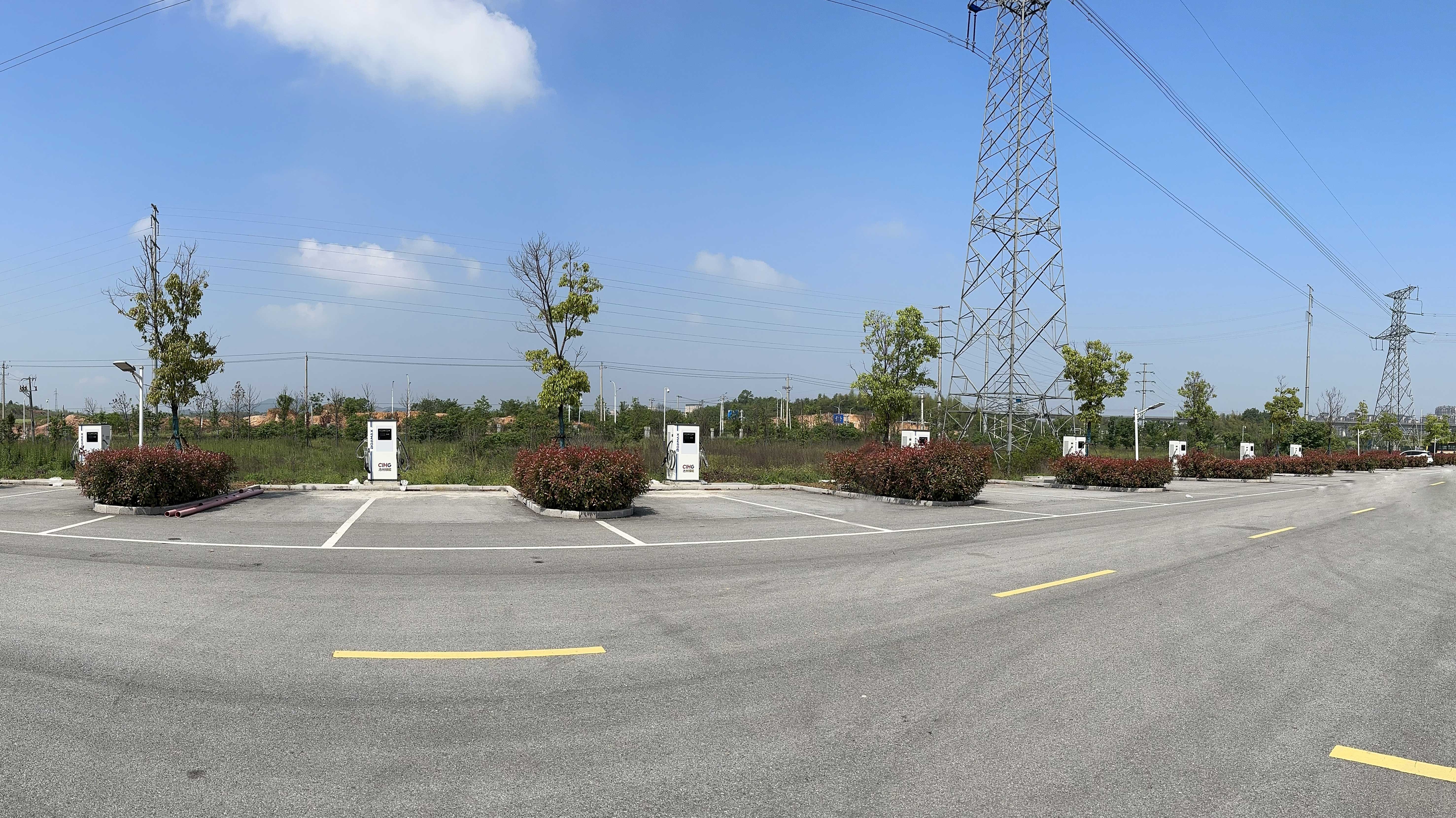 寶馨科技池州市城南停車場充電站項目（一期）正式送電